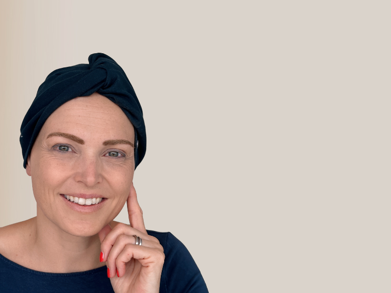 Vor Anbringen der Wimpern