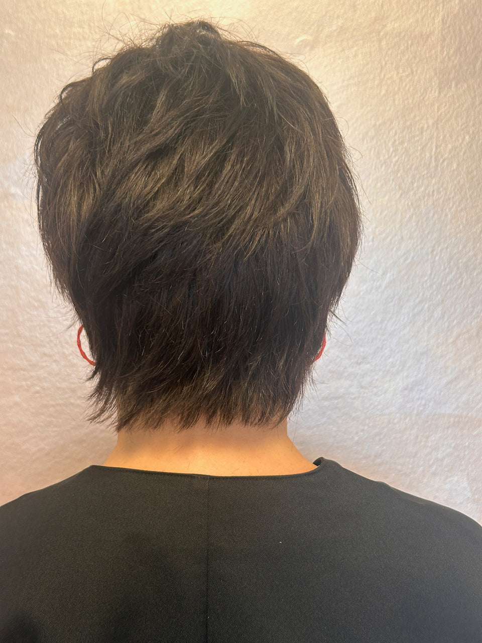 Nena - der freche Pixie Cut aus europäischem haar